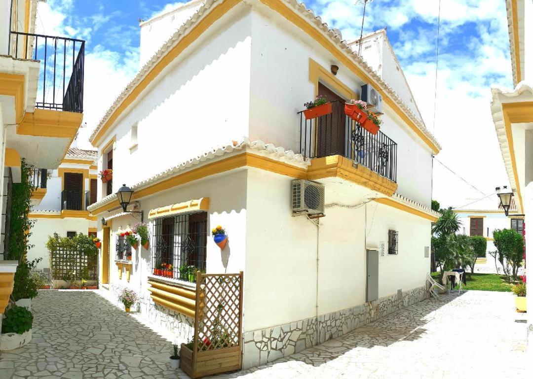 Pueblo Laguna 7 Vera Bagian luar foto