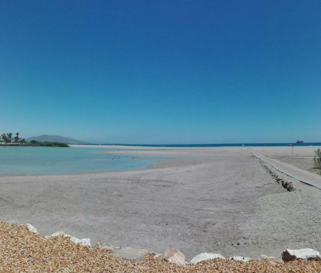 Pueblo Laguna 7 Vera Bagian luar foto